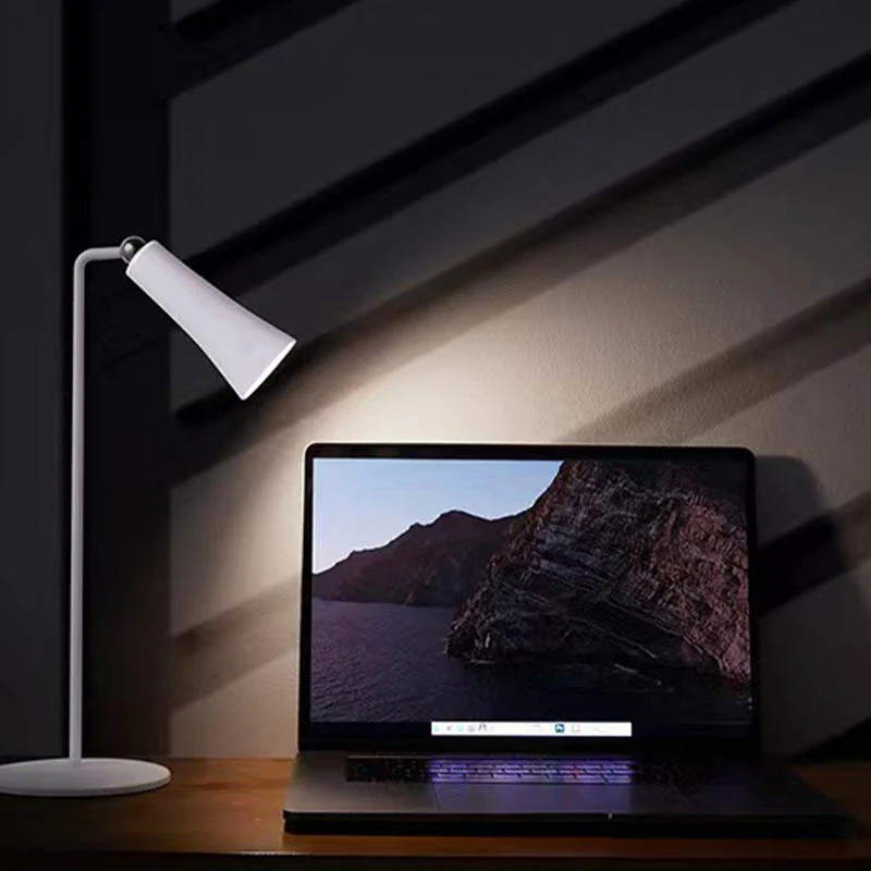 NeoLume - 3-in-1 magnetic portable table lamp - Image 18